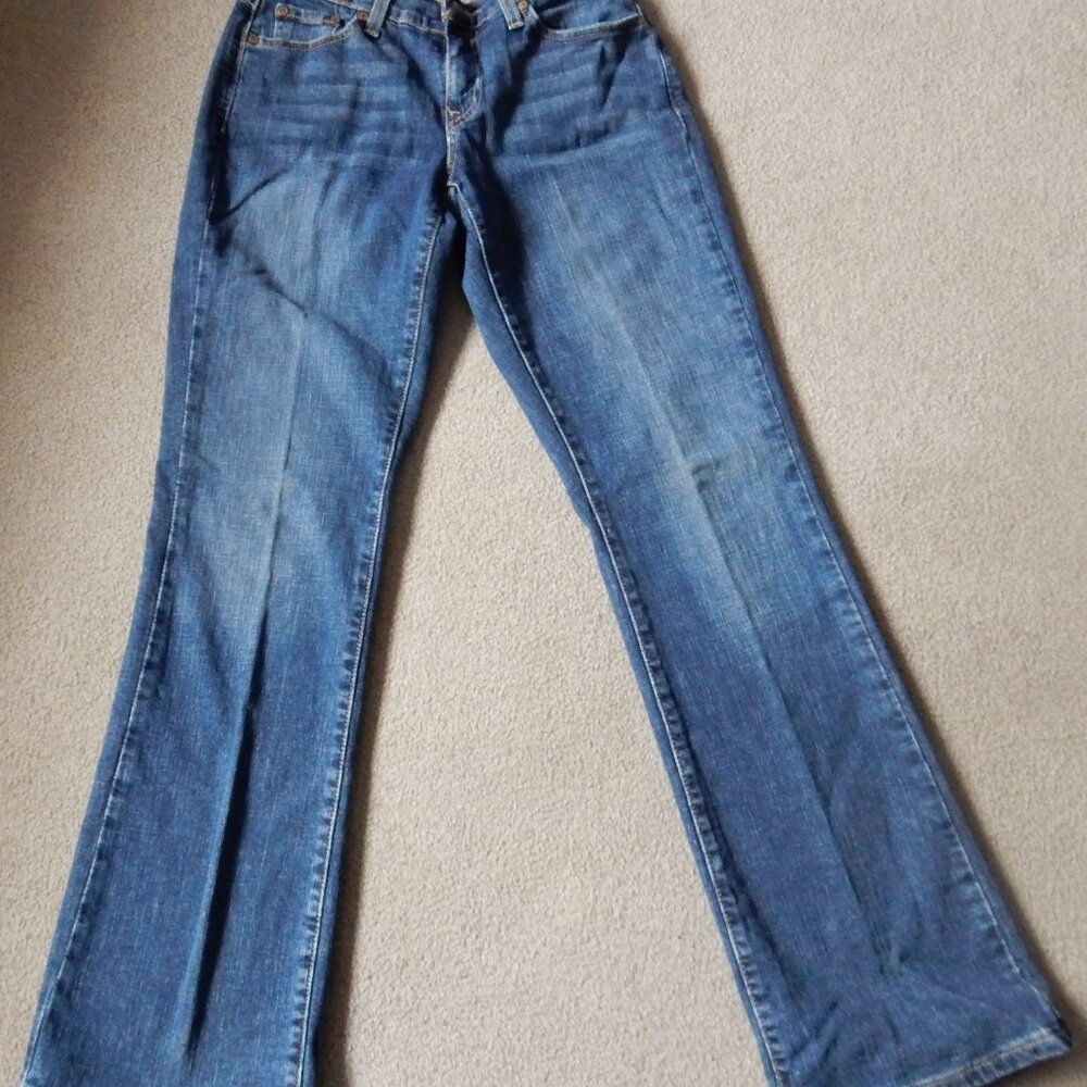 Levi's 529 Curvy Boot Cut Jeans. Size 4